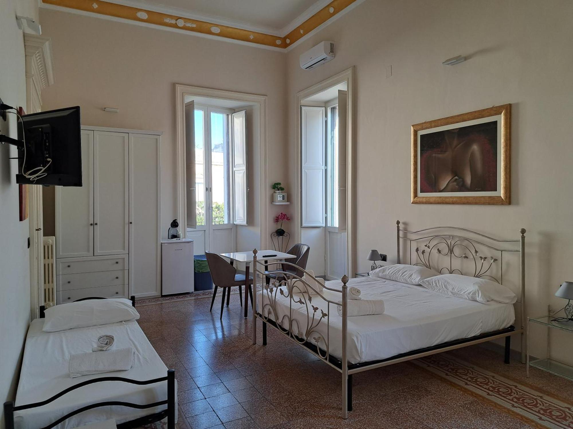 Palazzo Castellano Bed and Breakfast Lecce Buitenkant foto